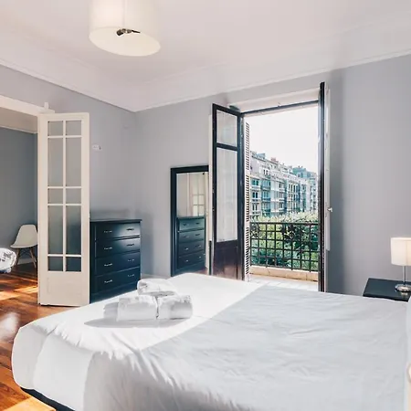 Royal Apartment